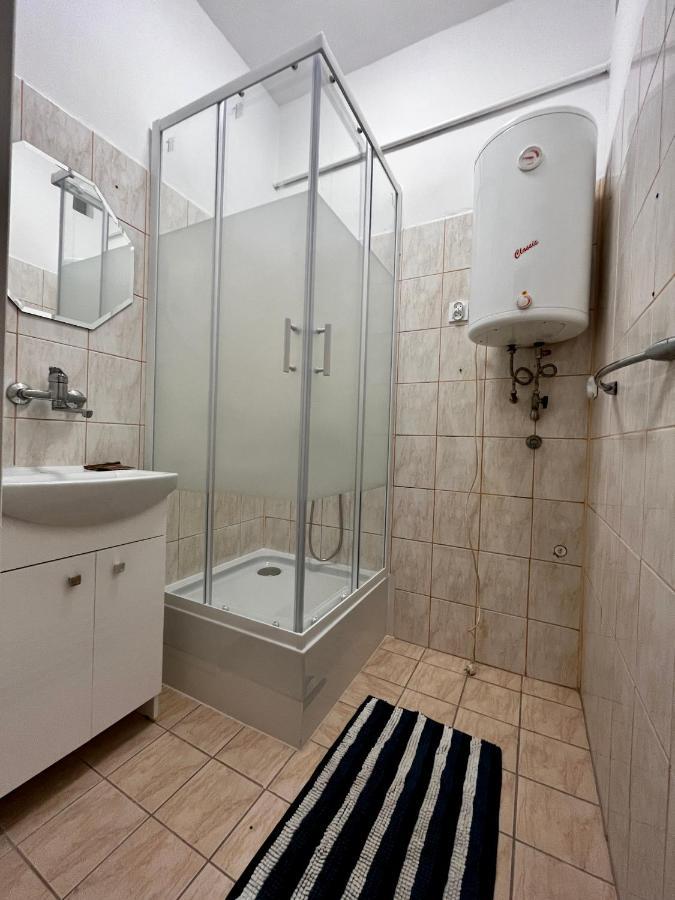 Appartamento Close To The Main Square Cracovia Esterno foto